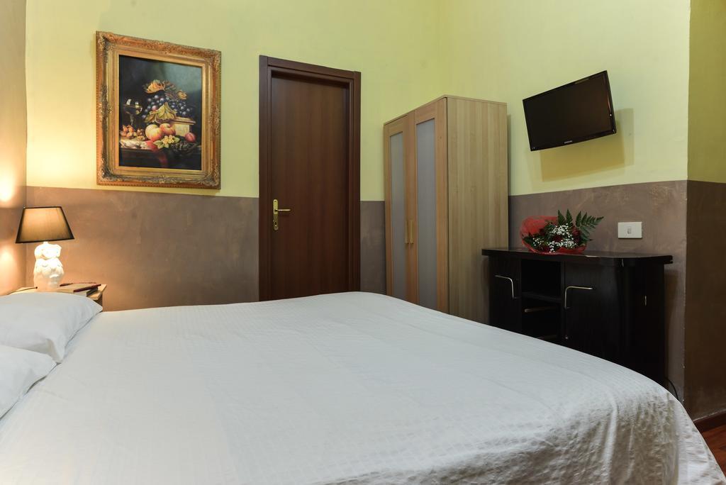 Napoleon Guesthouse Roma Habitación foto